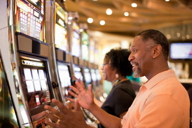 Aviator and Sweet Bonanza slot games display